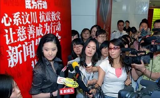 刘亦菲谈李连杰,刘亦菲李连杰一起演的什么