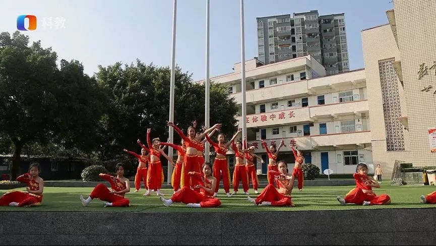 重庆市高新区石板小学,重庆市科学城石板小学排名