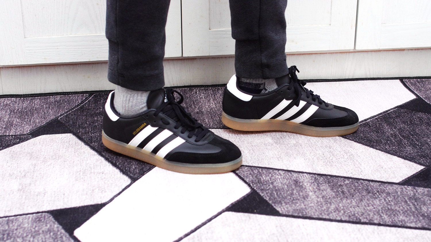 阿迪达斯单车,阿迪公路慢跑鞋