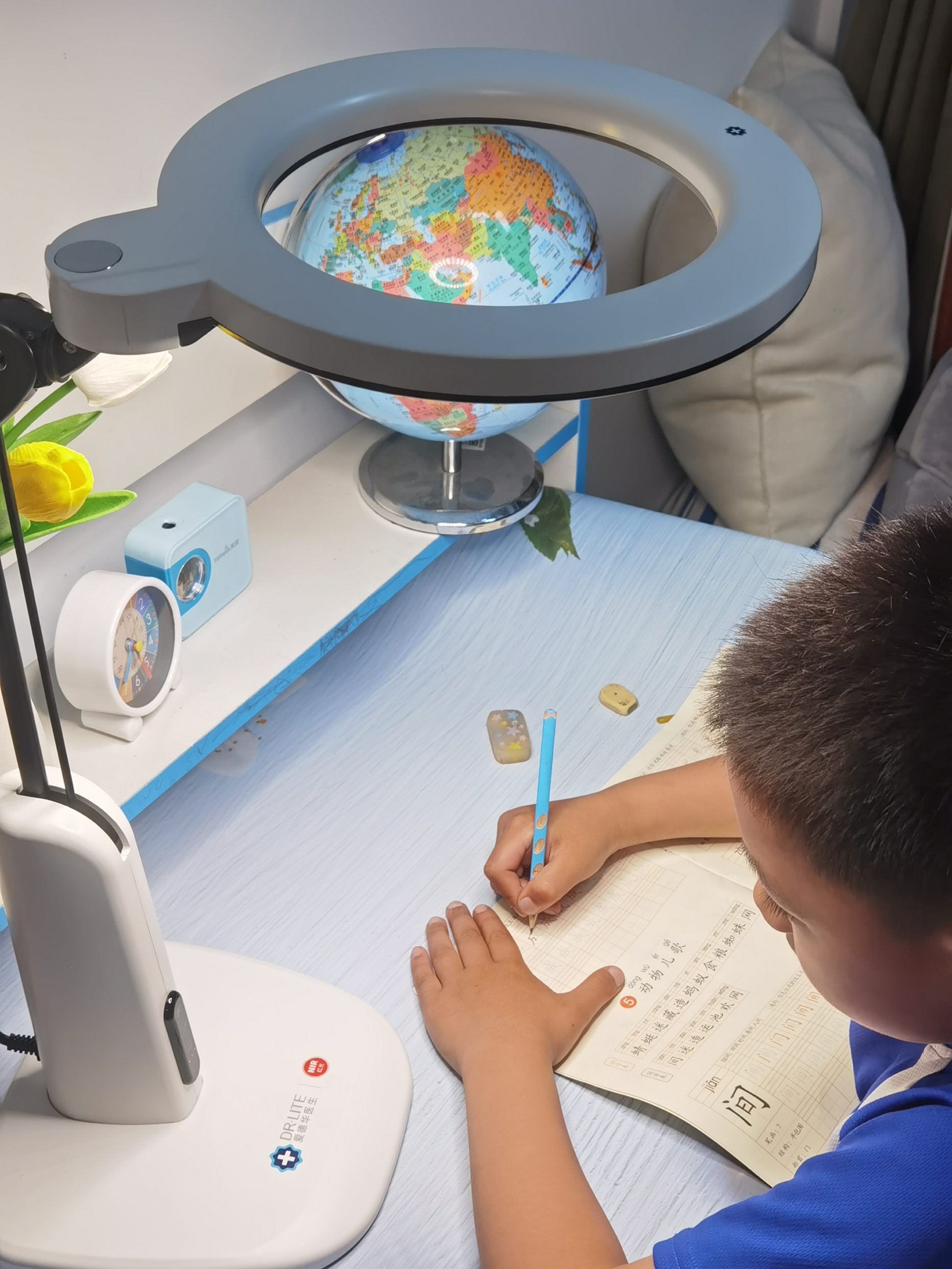 爱德华专科级护眼台灯使用感受,爱德华医生护眼台灯评测