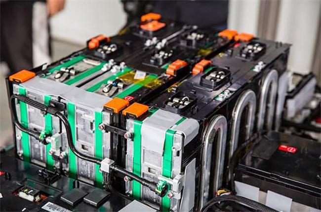 电动汽车电池为什么容易起火,防止电动汽车电池起火