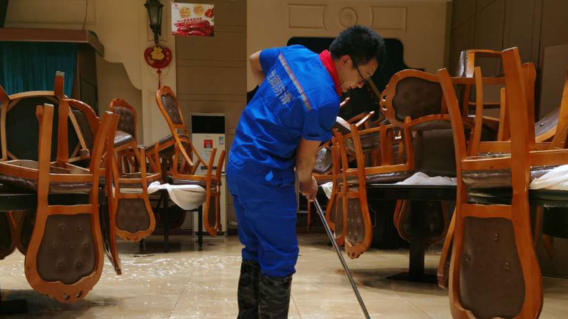 宜昌仿古砖防滑剂哪家好,宜昌楼梯防滑剂工厂施工