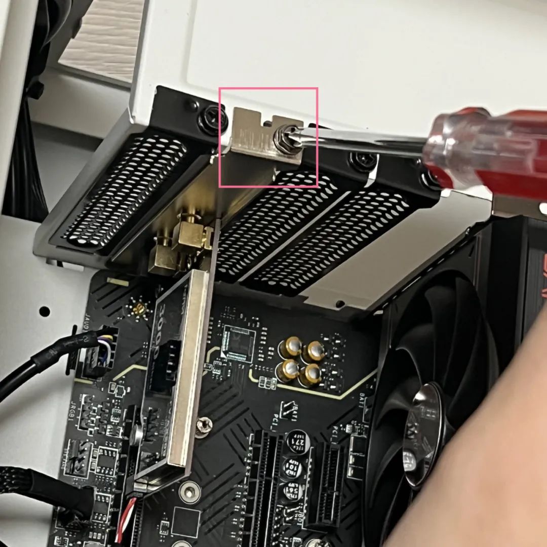 ax200pcie台式机网卡安装,ax200无线网卡台式机怎么装