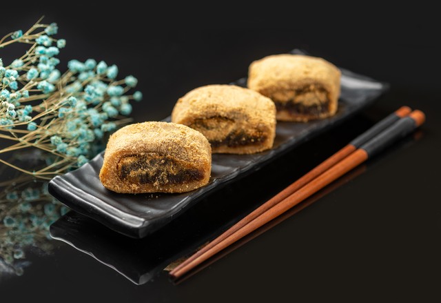 睡前吃东西对身体有什么危害,睡前吃蜜蜂糖有害处吗