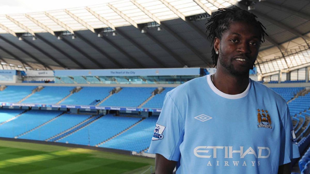 阿德巴约滑跪庆祝,90米滑跪庆祝