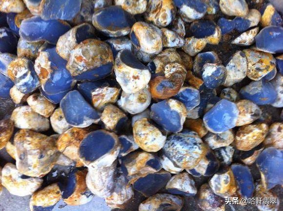 2500块钱的冰种翡翠有收藏价值嘛,500块钱的翡翠和5000块钱的翡翠