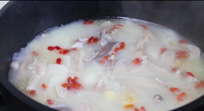 猪肚腥味如何去除,猪肚气味很大怎么清洗