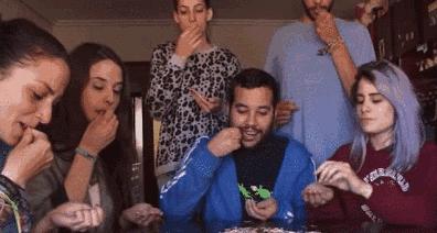 嗑瓜子为什么会感到快乐,嗑瓜子的幸福