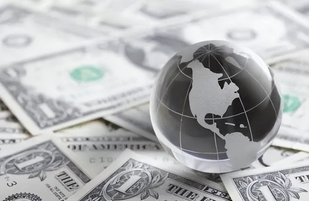 四月份海外资金流入中国债券市场,中国抛售美国债券多少亿美元