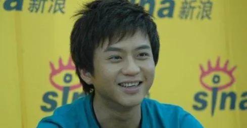 邓超背后不为人知的故事,邓超年轻的故事