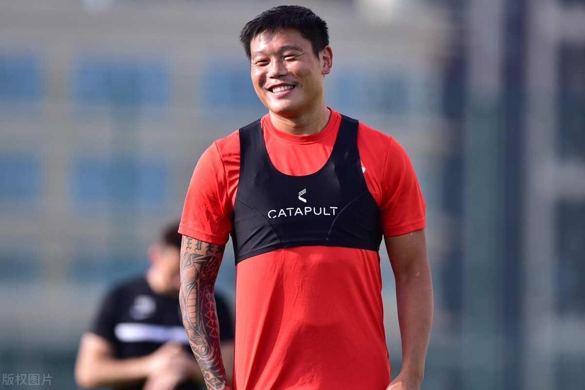 上港首发阵容今天,上港三大王牌离队热门