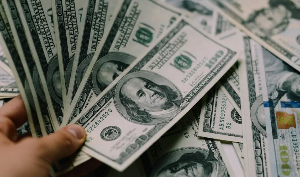 美国欠中国上万亿美元怎么办,美国欠中国上万亿美元赖账怎么办