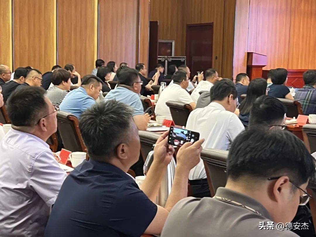 达拉特旗，漠漠达（么么哒）！致敬“中国沙漠度假引领者”！