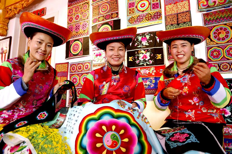 青海互助:“彩虹之乡”的民族团结故事