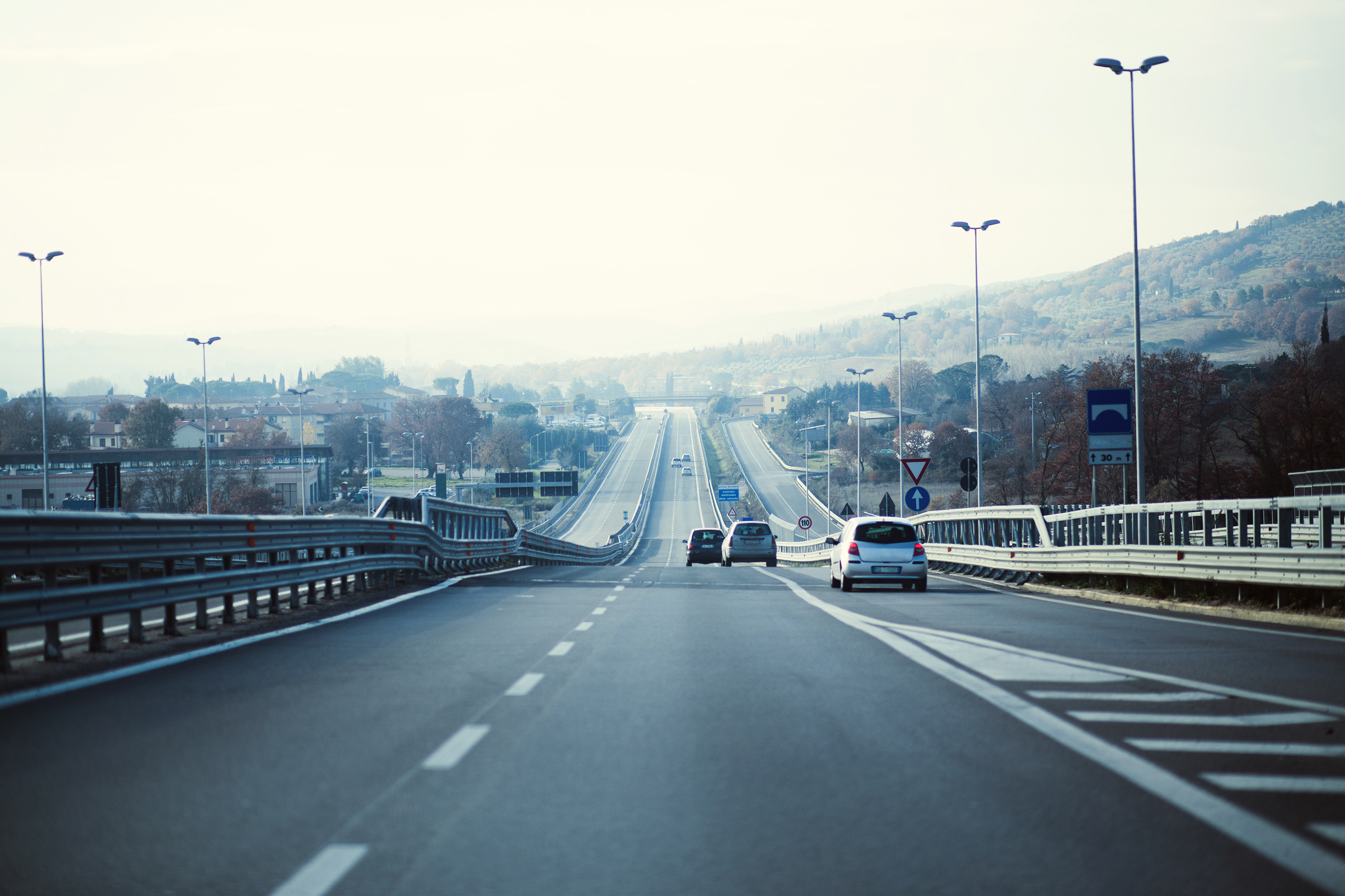 二手车估价在线查询怎么查？二手车估价查询免费平台哪个好？