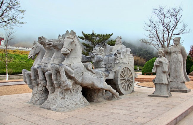 秦朝兵马俑与古代陶俑的艺术价值,秦朝兵马俑的设计简介及理念