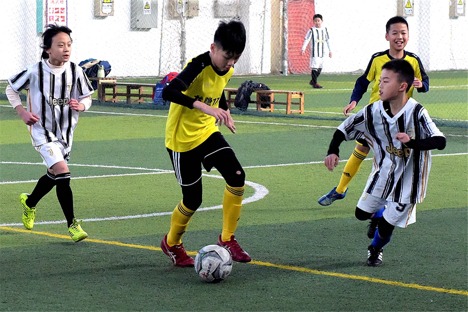 桂林翠竹小学足球赛,桂林市临桂区第一小学足球赛