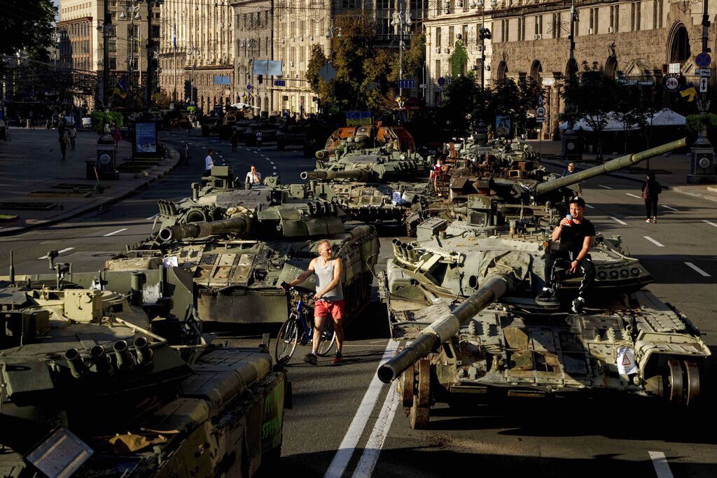 普京被美媒采访,美媒评价普京现状