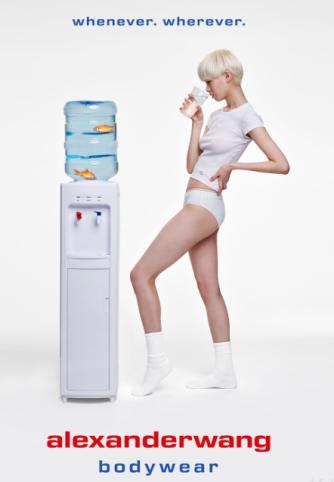 alexanderwang鍥炲綊绯诲垪,alexanderwang杩戞湡鏈嶈璁捐