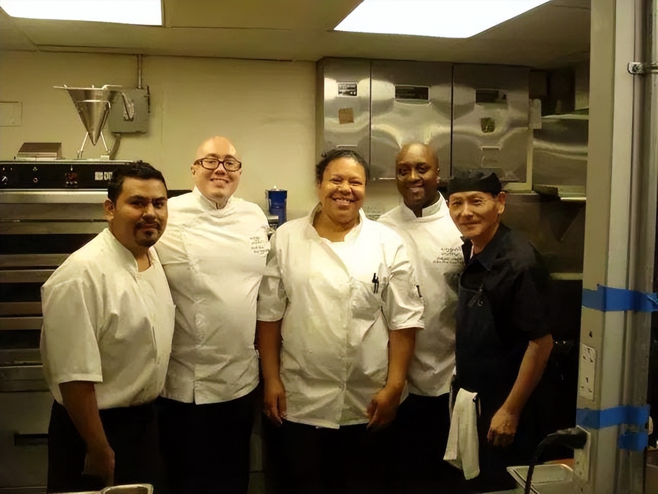 在日本打黑工十五年现状,中国父亲在日本打黑工15年纪录片