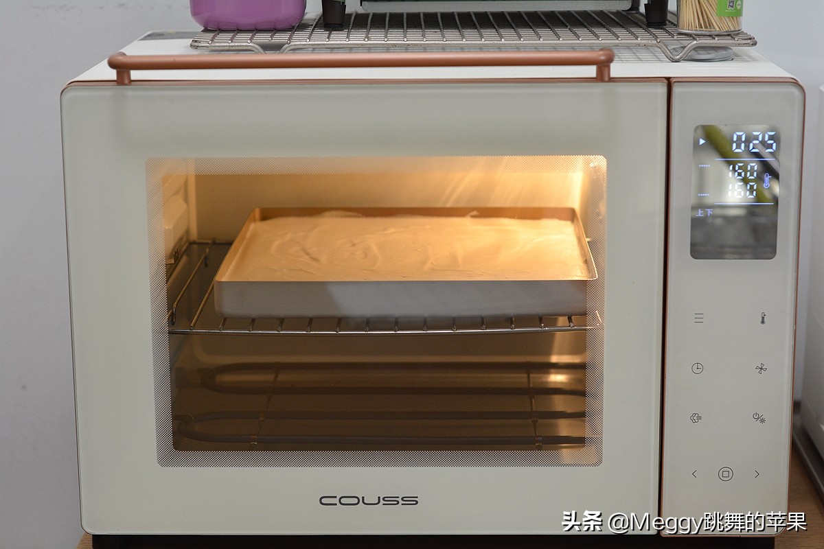 天使奶油蛋糕卷,甜口天使蛋糕卷图解