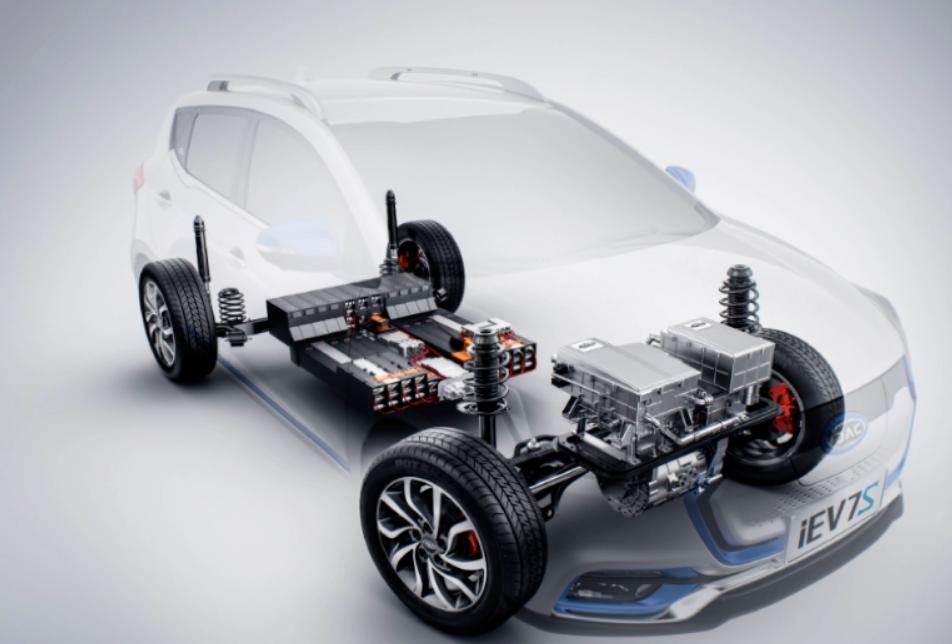 车漆在太阳下暴晒会脱落吗,车在太阳下暴晒会不会爆漆