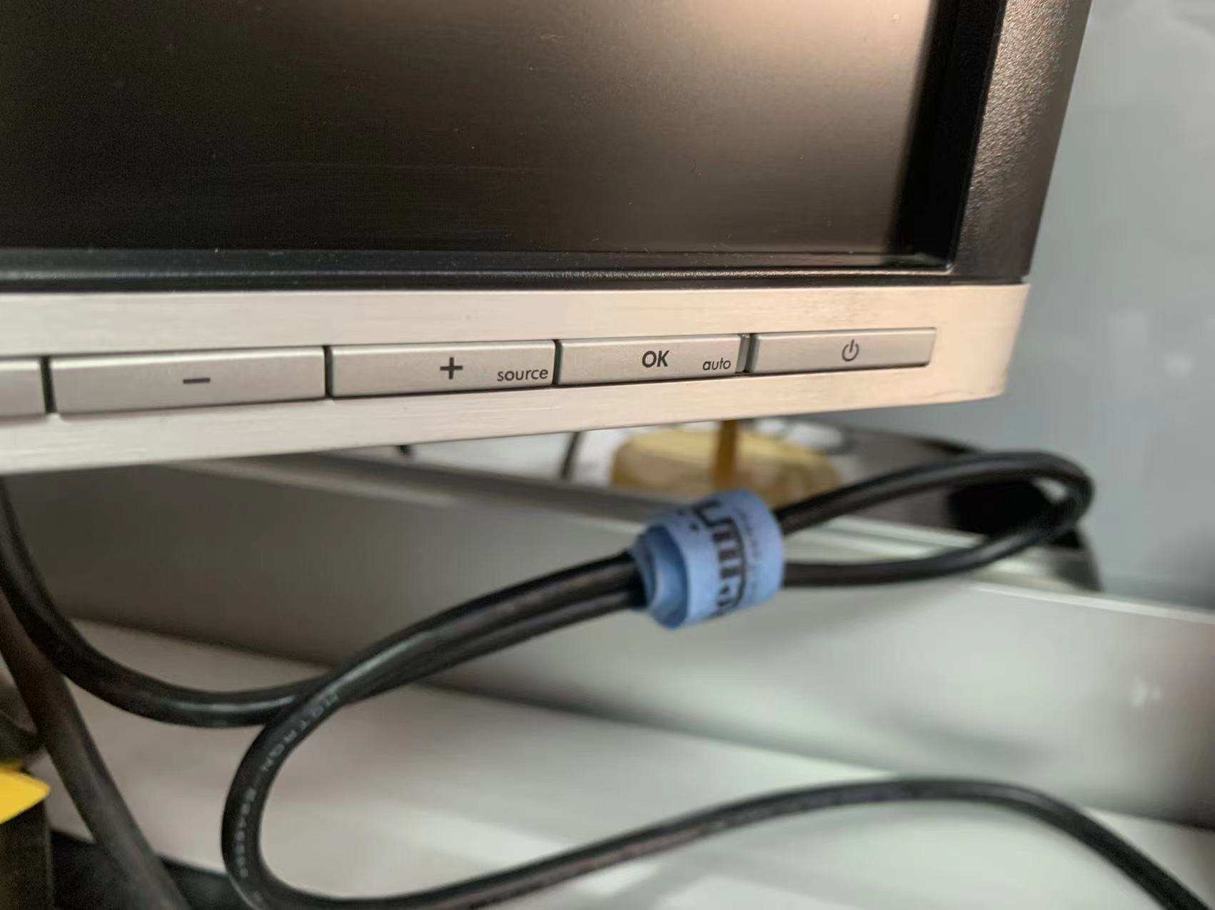 电脑屏幕亮度怎么调,笔记本电脑屏幕亮度怎么调