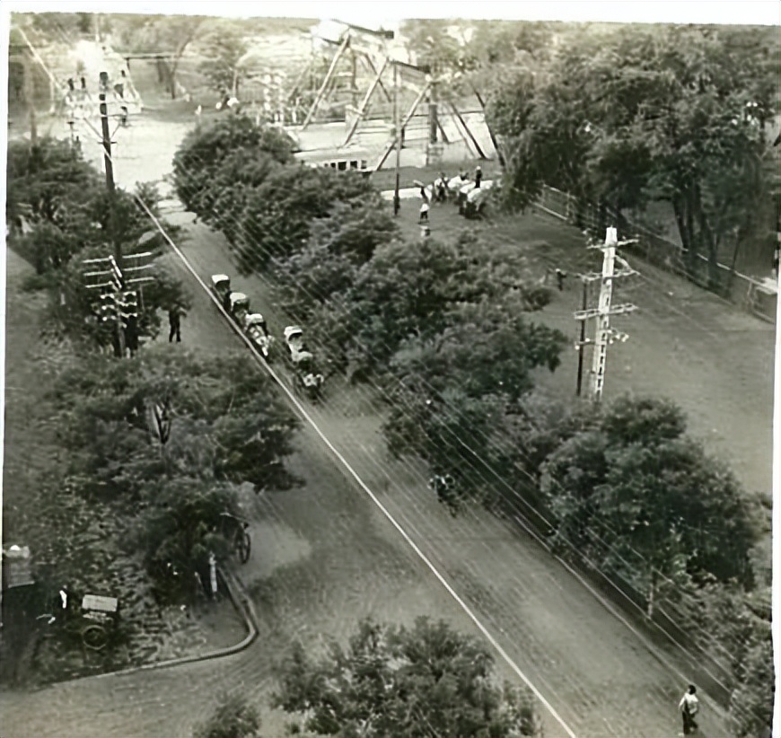 王府井是北京的什么位置,北京的王府井还有井吗