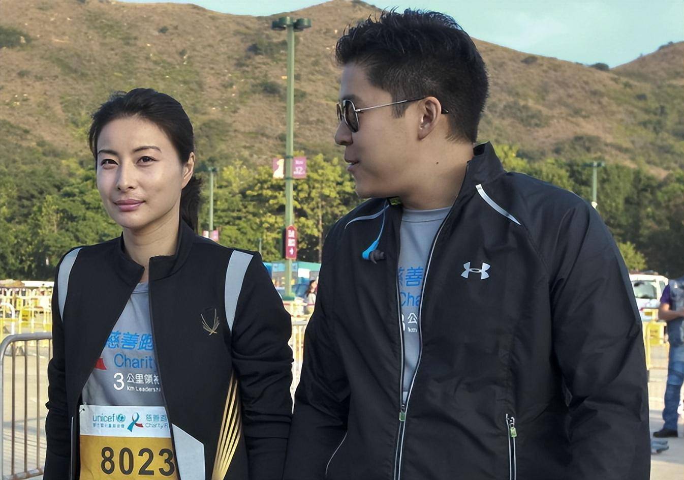 郭晶晶遭豪门嫌弃真的假的,豪门阔太郭晶晶遭港圈贵妇嫌弃