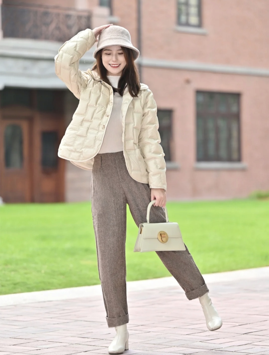 穿羽绒服如何搭配内搭,羽绒服怎么穿搭才好看