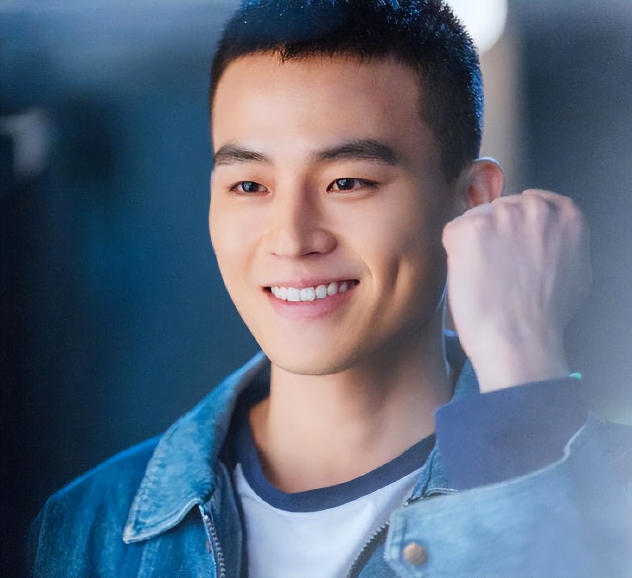 表面是百亿票房，实际上有的是零蛋，这6位演员别再吹了