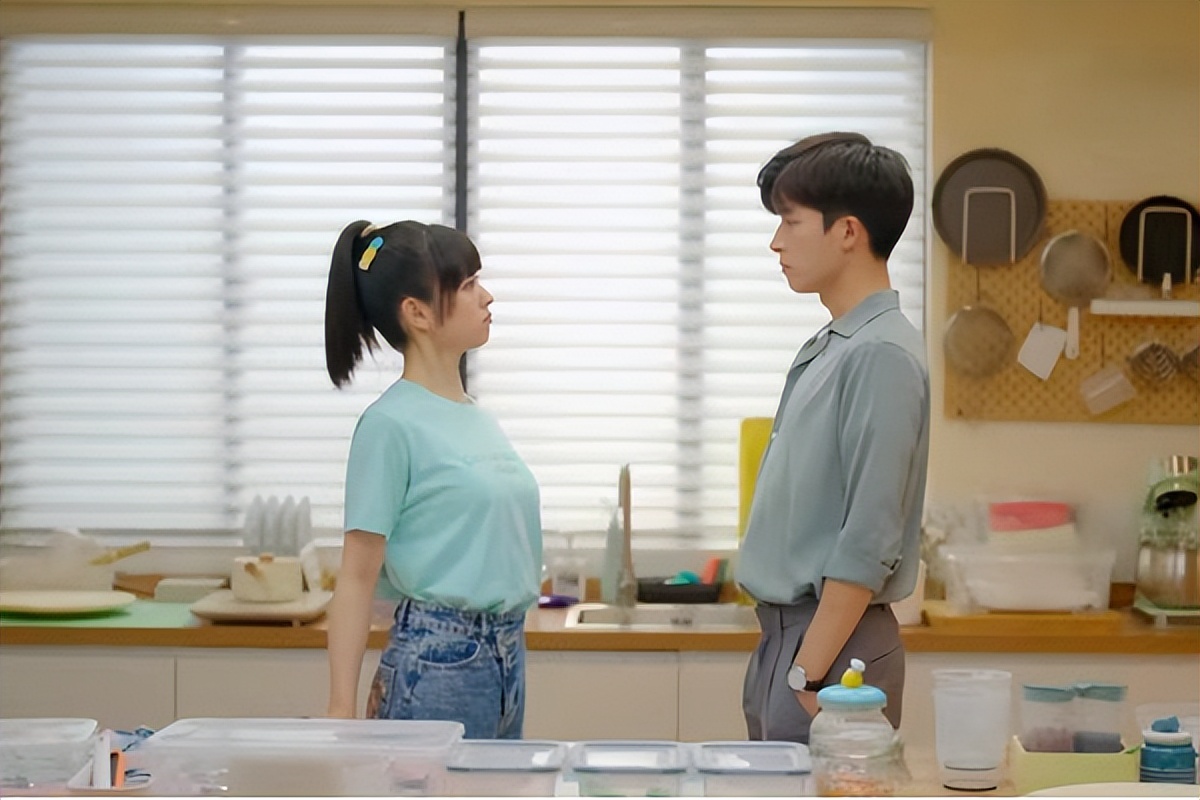 晚晚和任初在一起,初次爱你晚晚和任初在一起了吗