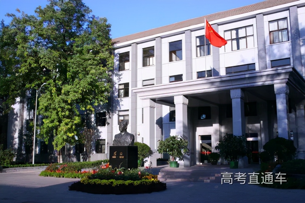 学院真的不如大学吗,学院一定不如大学吗