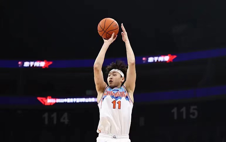 曾令旭新疆队最新消息,两连败的新疆男篮