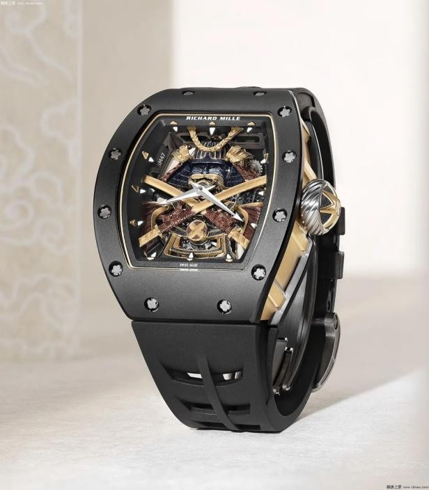 雅典手表和百达翡丽手表哪个好,百达翡丽aquanaut多少钱