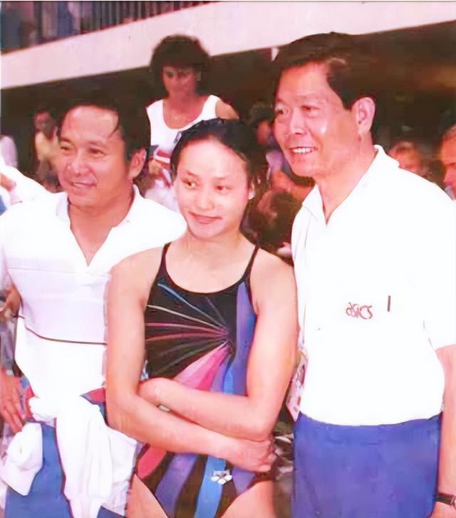 跳水高敏个人近期照片,一代跳水女皇高敏
