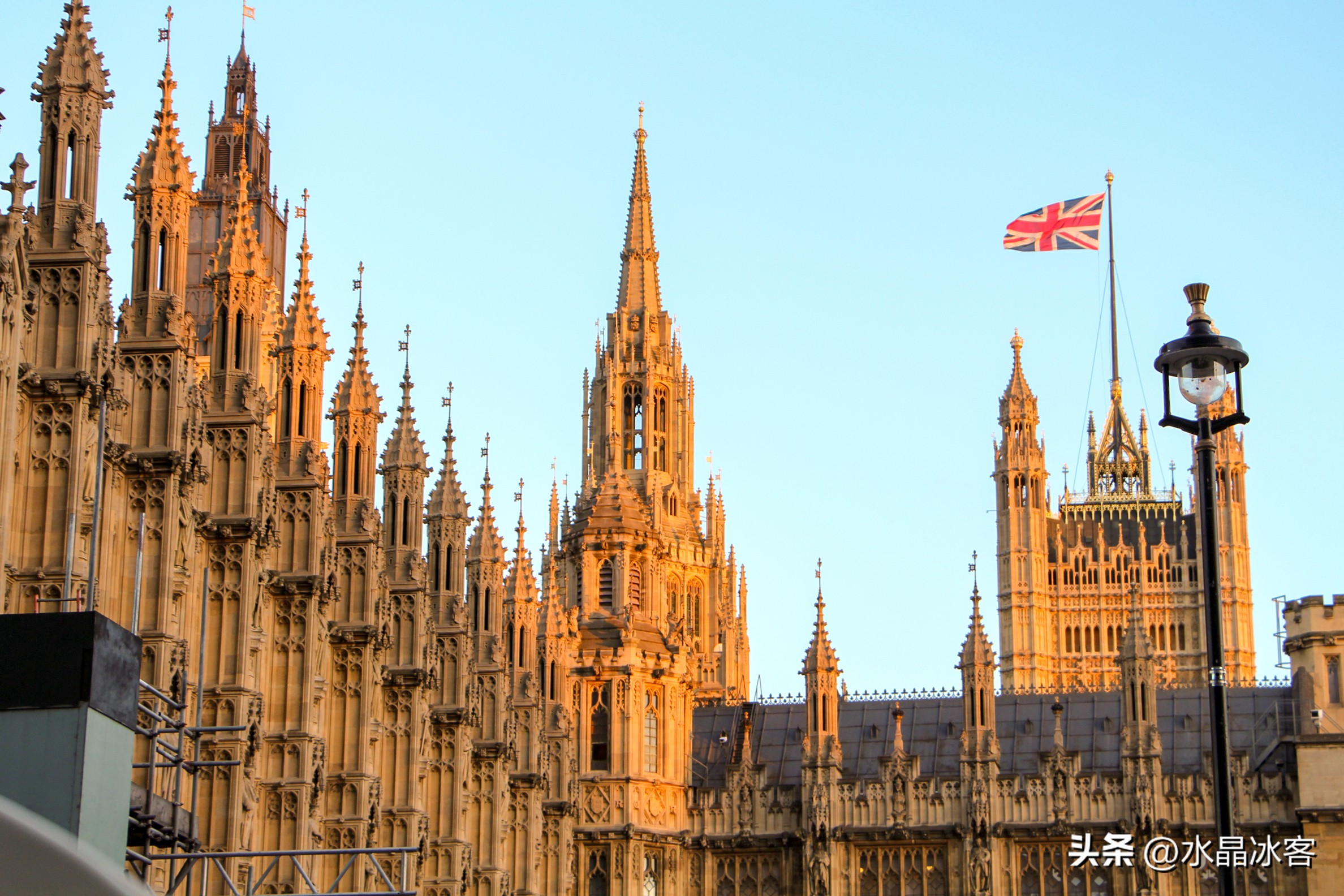 英国伦敦塔桥,英国行购物