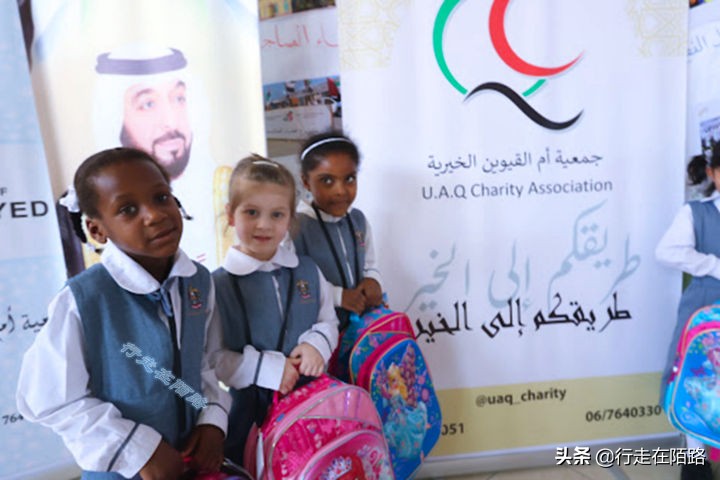 中东小国的福利：月入4万算是困难户，出生就送100平房子