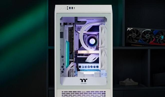 tower200机箱分体式水冷,ttthetower500机箱评测