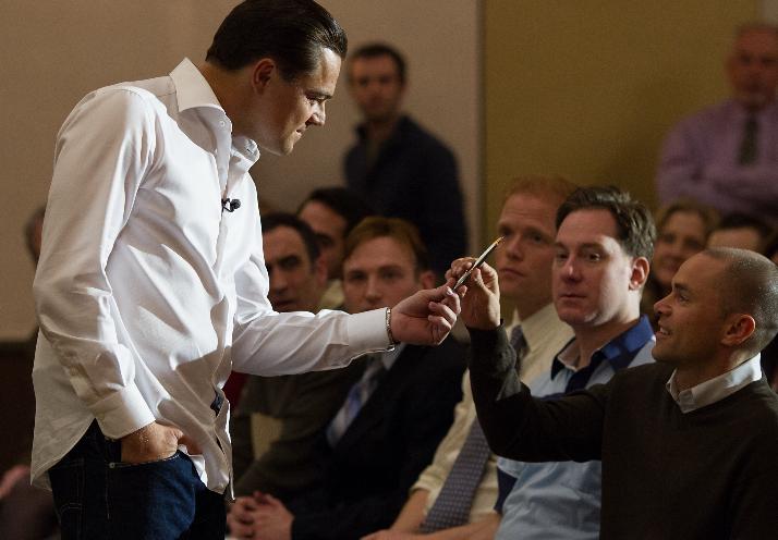 躲过了黄光裕，扛住了刘强东，张近东也不明白苏宁究竟败在哪？