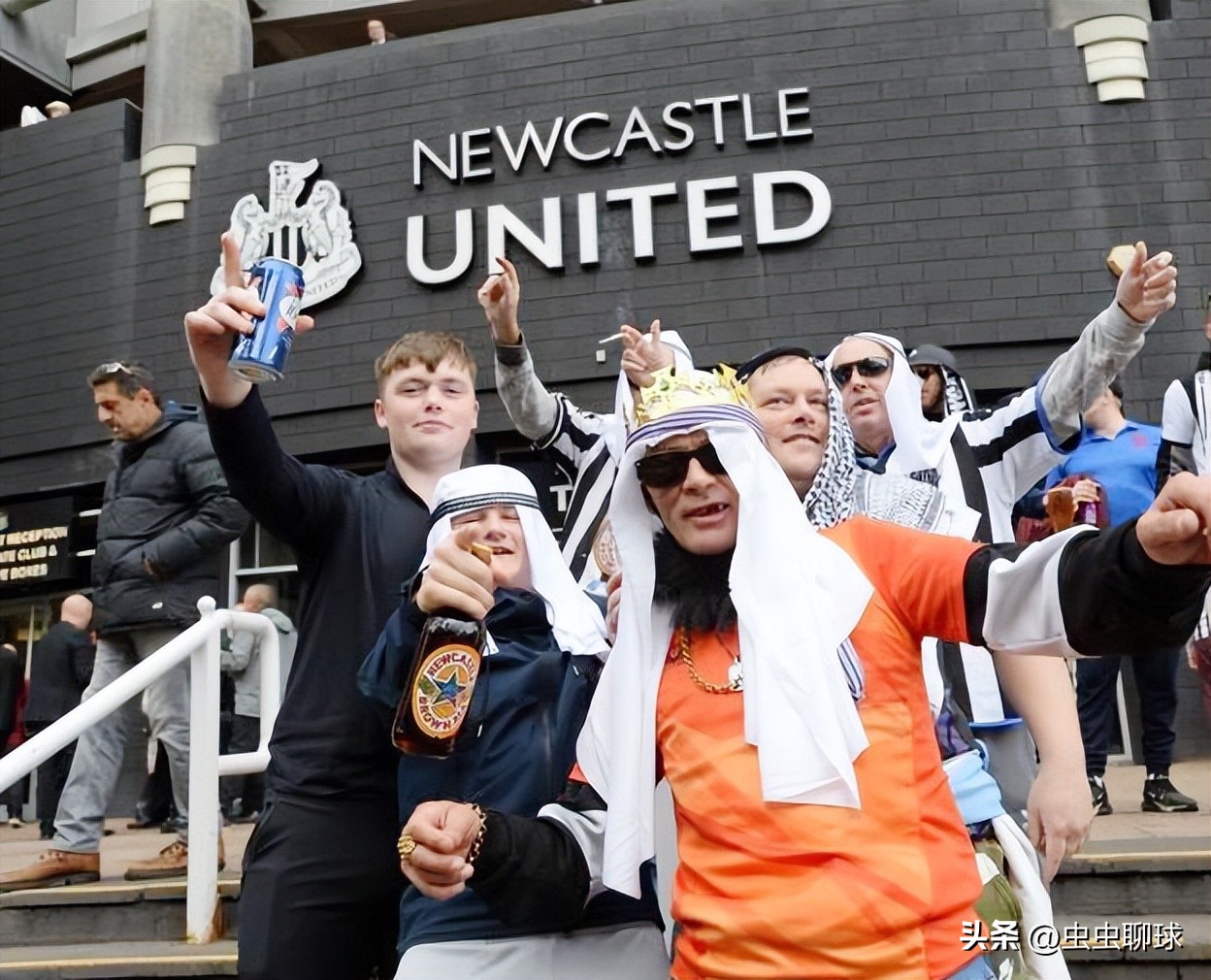 疯狂的曼彻斯特,疯狂的阿森纳