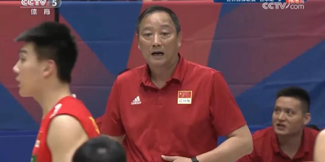 中国男排最新主帅,中国男排主帅率队冲八强