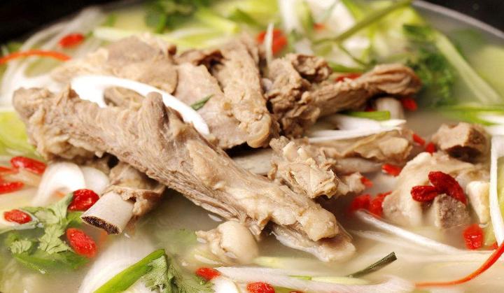 羊肉是肝病发物医生4种食物少吃,羊肉是发物吗有炎症能吃牛肉吗