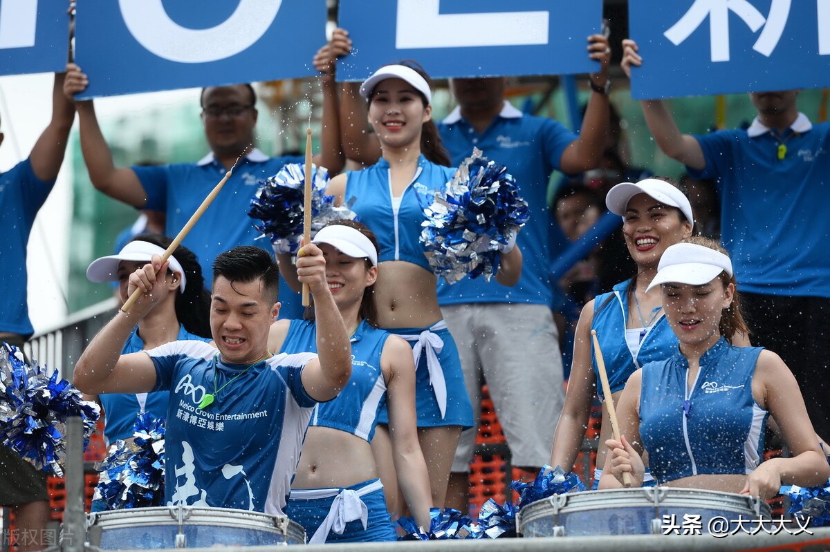 公认拉拉队女神,颜值最高的拉拉队