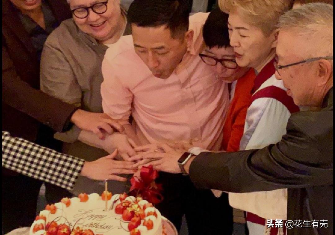 39年后再看唐鹤德：才发现张国荣遇到他，是一生的幸运