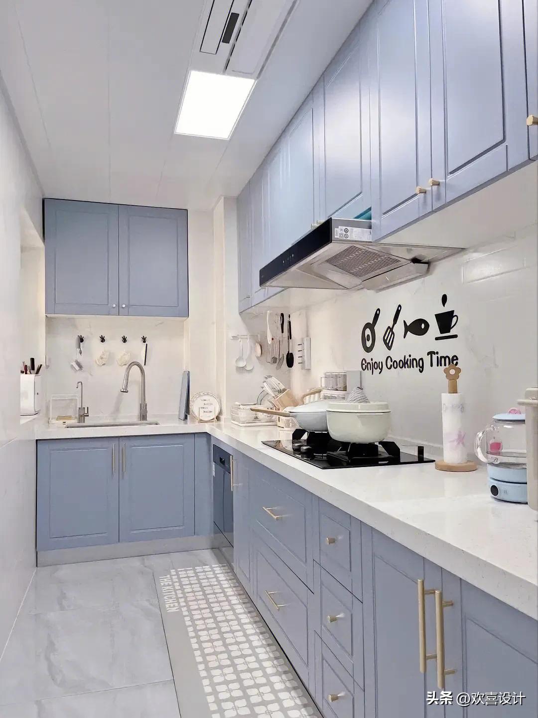 高颜值的厨房瓷砖铺设方案,30公分厨房装修效果图