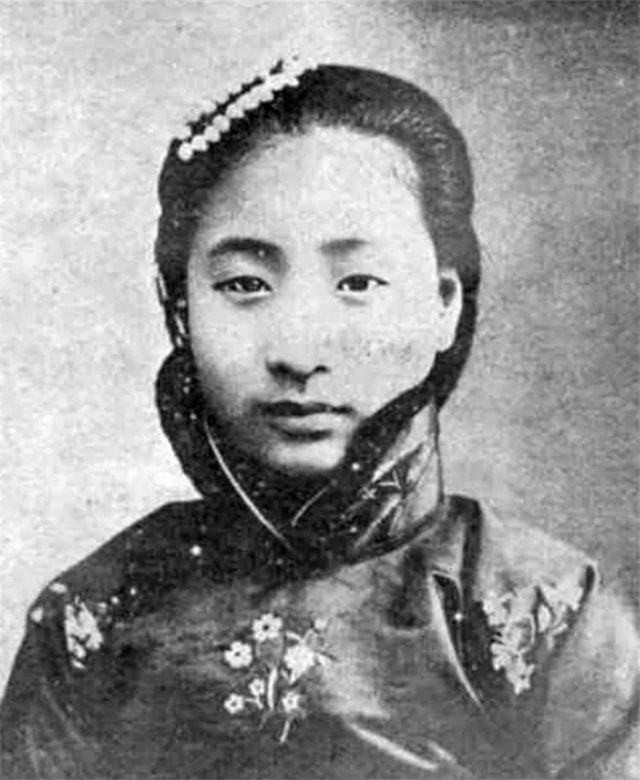 锅炉工娶后妈完整版,锅炉工娶了44年的老婆