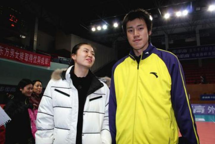 女排奥运冠军周苏红个人采访视频,女排前队友周苏红近况如何