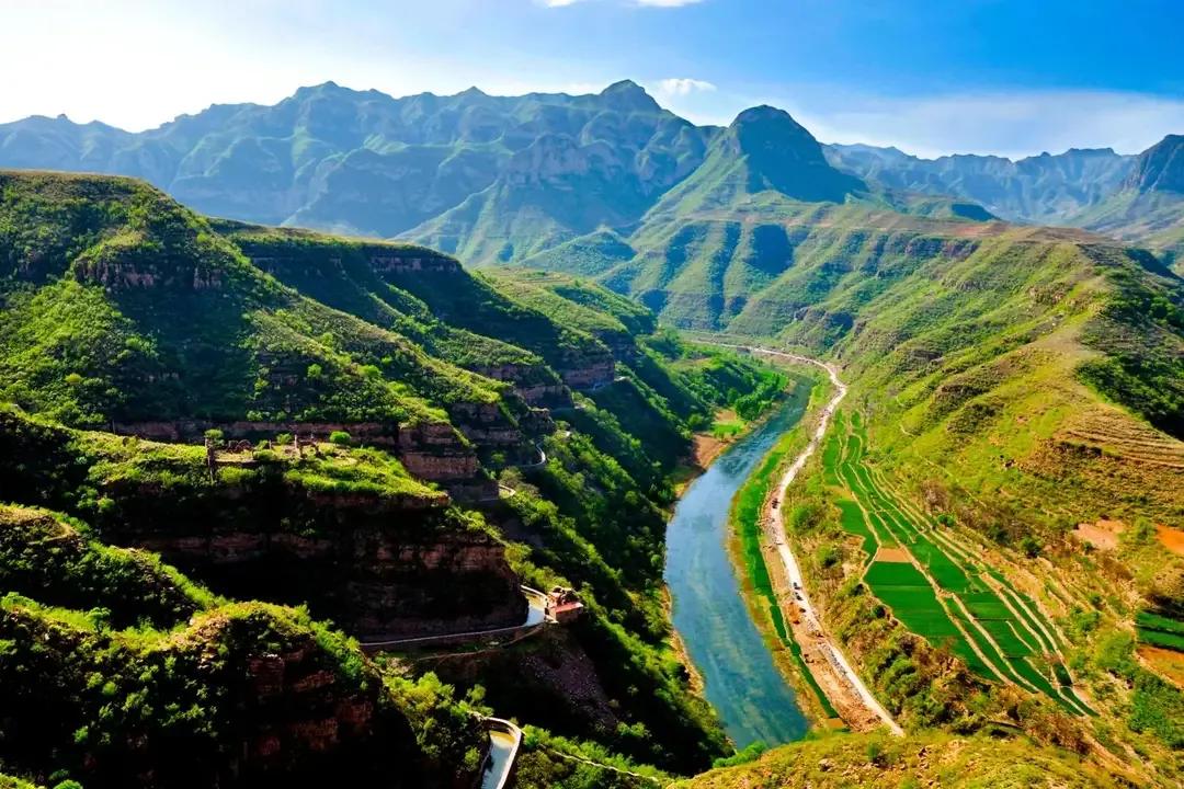 河南最值得自驾的十大景点,河南旅游必去十大景点