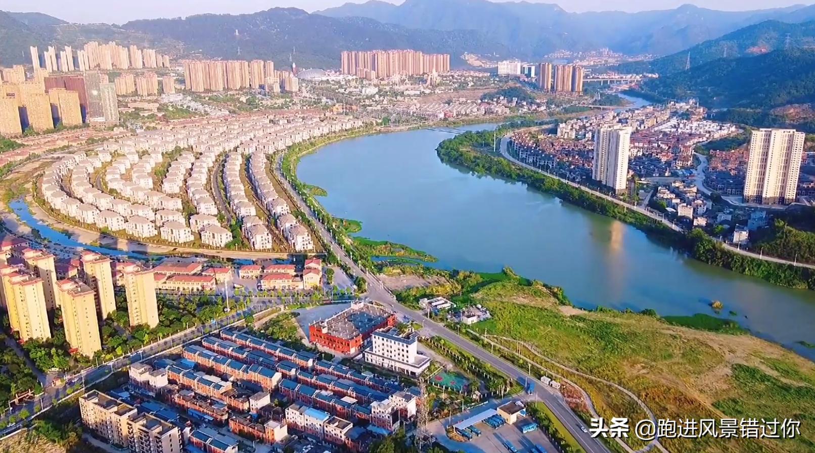 福建福州超级别墅群,福建福州最土豪别墅